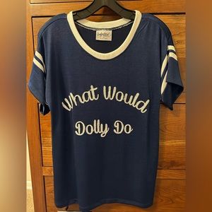 Understated Leather What Would Dolly Do slinky tshirt